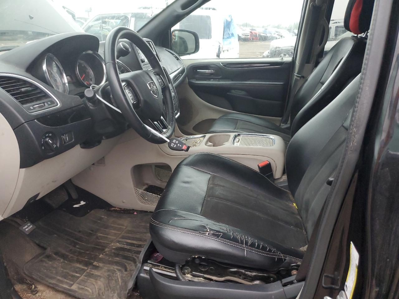 2C4RDGCG6KR633673 2019 Dodge Grand Caravan Sxt