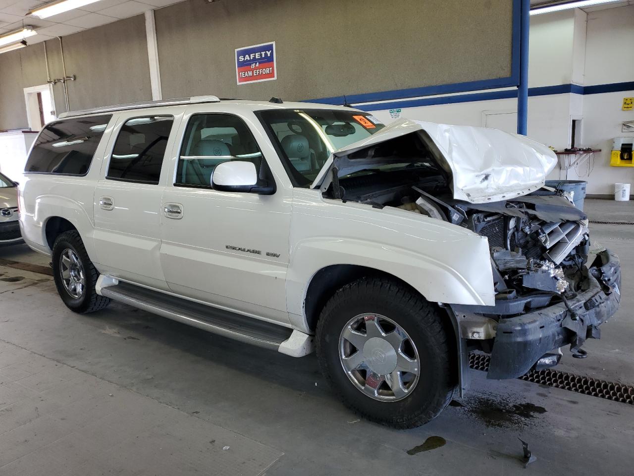 2004 Cadillac Escalade Esv VIN: 3GYFK66N94G308466 Lot: 71976494