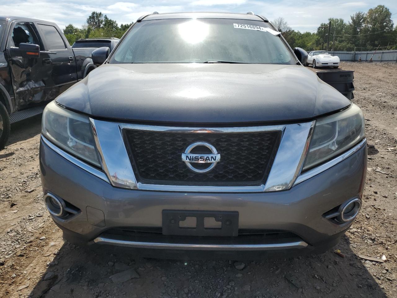 2015 Nissan Pathfinder - Image 5