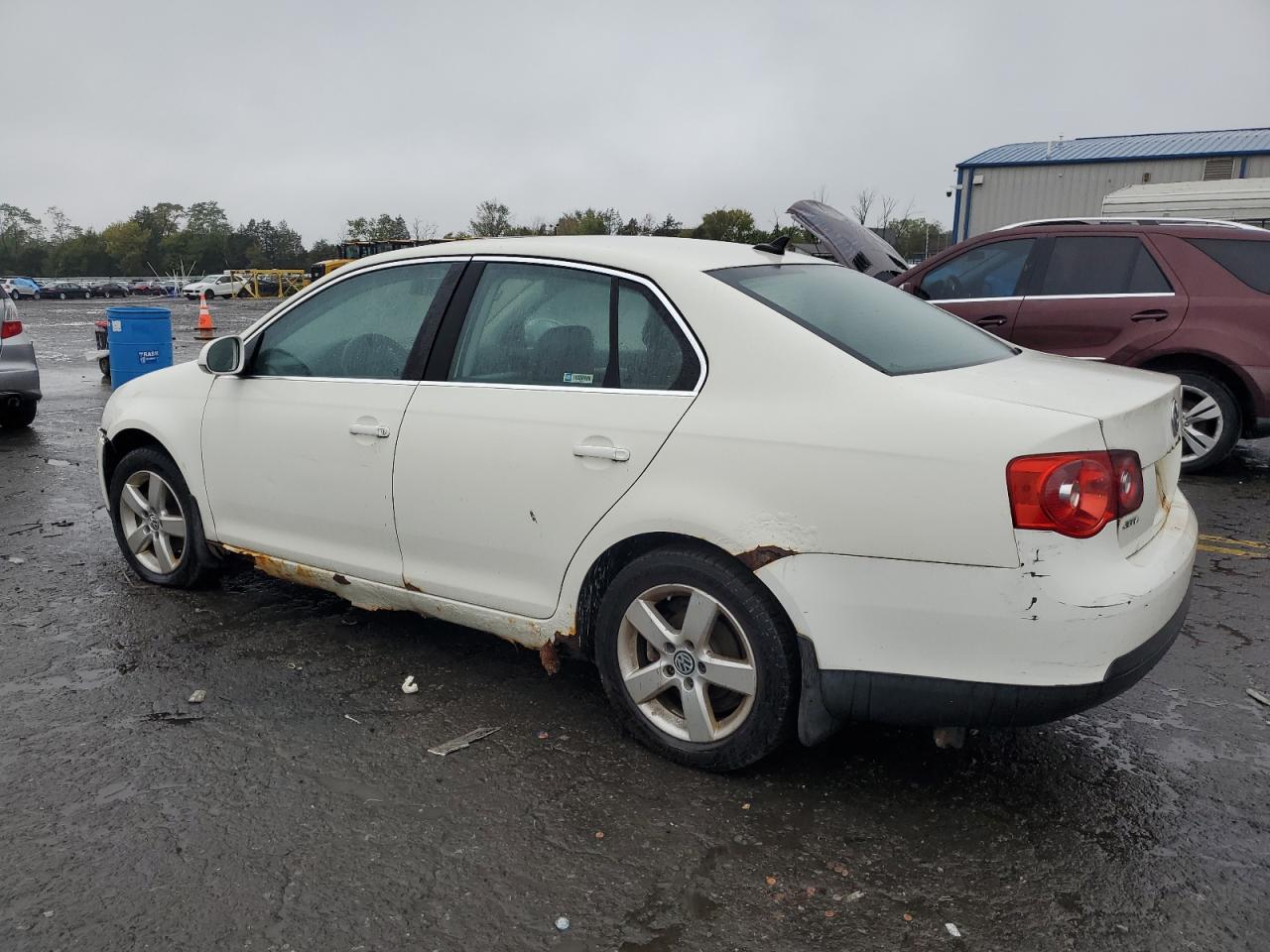 2008 Volkswagen Jetta - Image 2