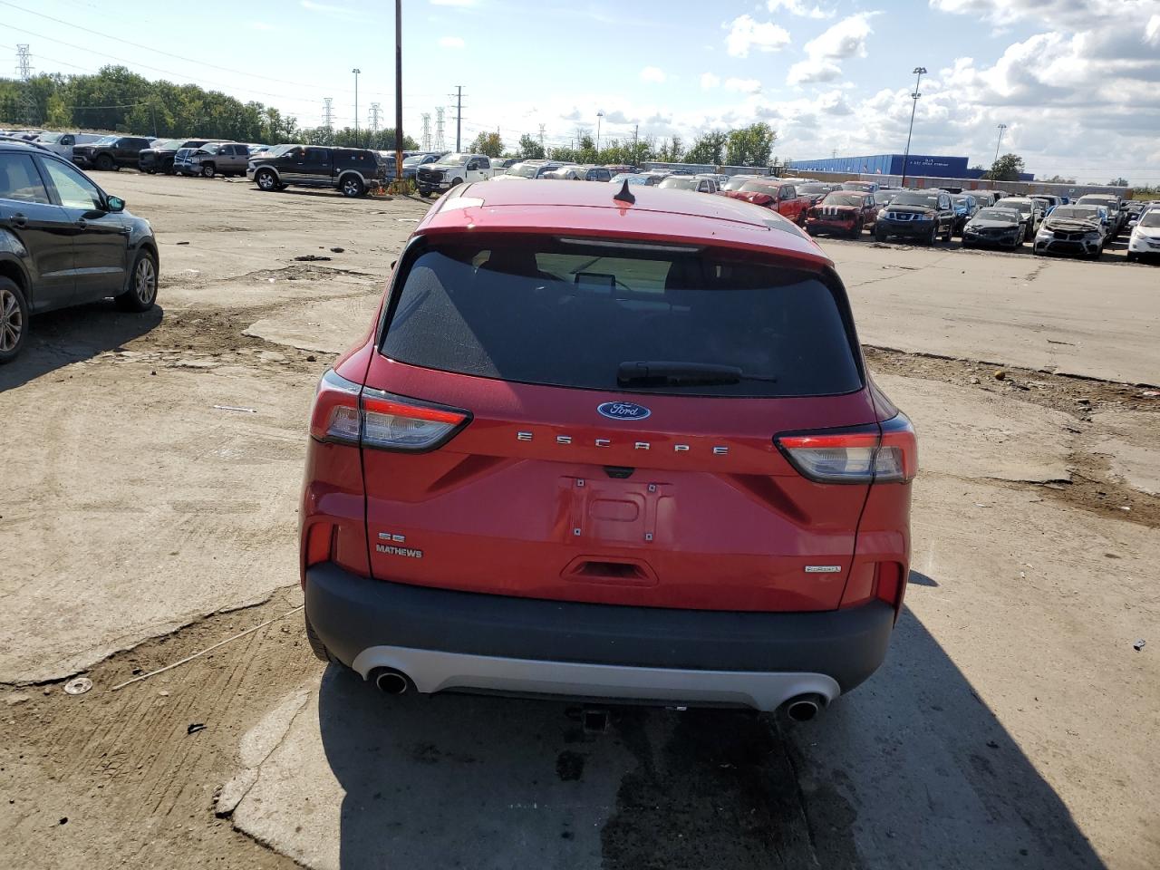 1FMCU0G67LUB62812 2018 Ford Escape Se