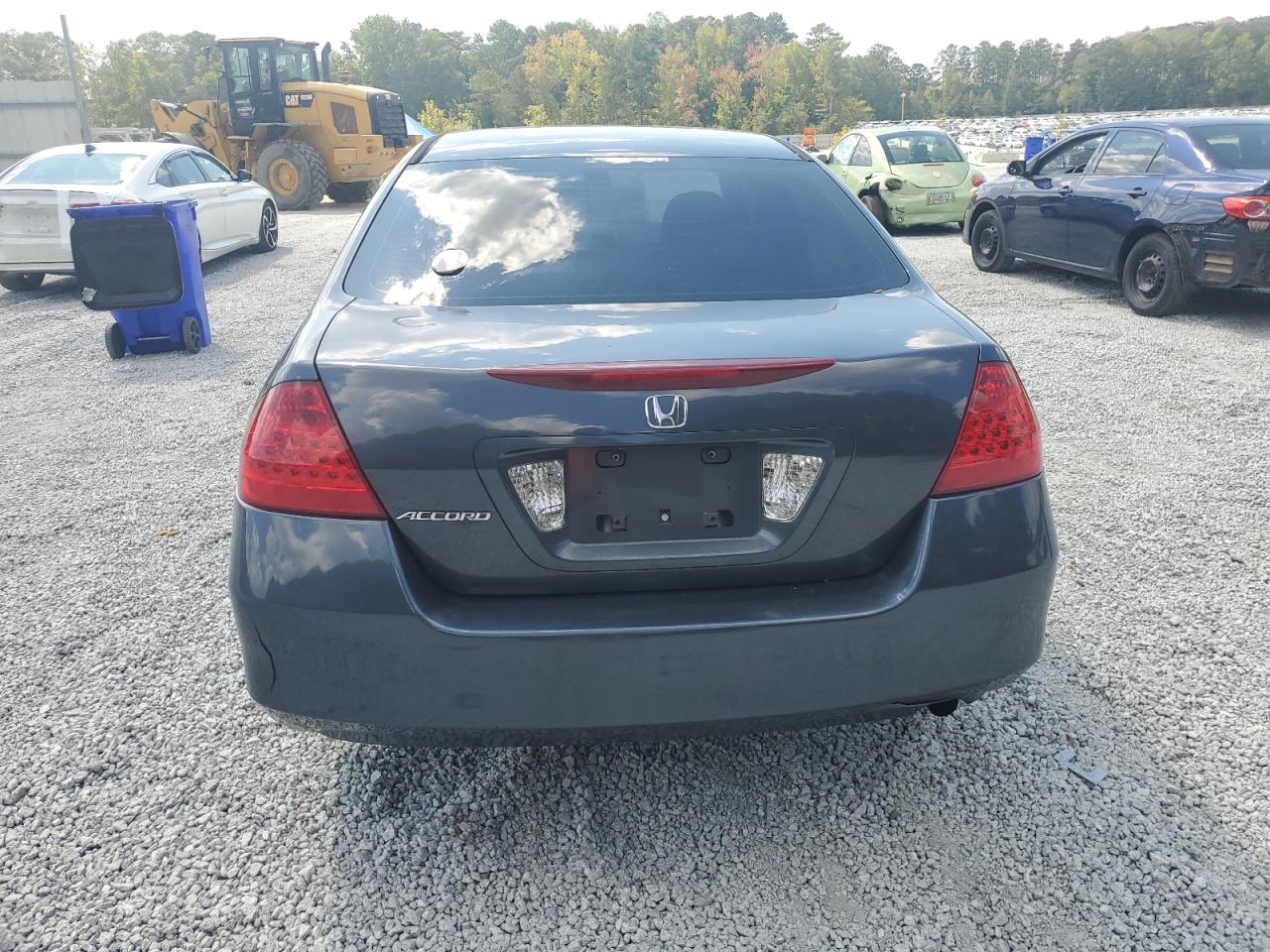 2007 Honda Accord Ex VIN: 1HGCM56717A179951 Lot: 72233584