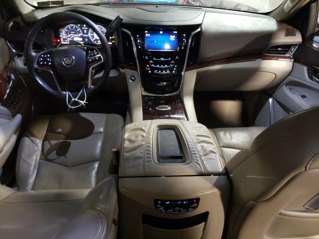 1GYS4BKJ9FR157930 2015 Cadillac Escalade Luxury