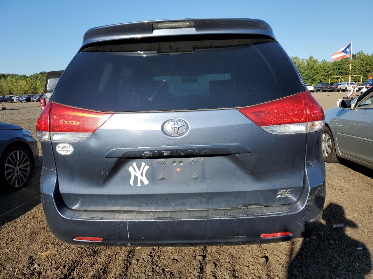 2014 Toyota Sienna Xle VIN: 5TDDK3DC0ES080339 Lot: 69590024