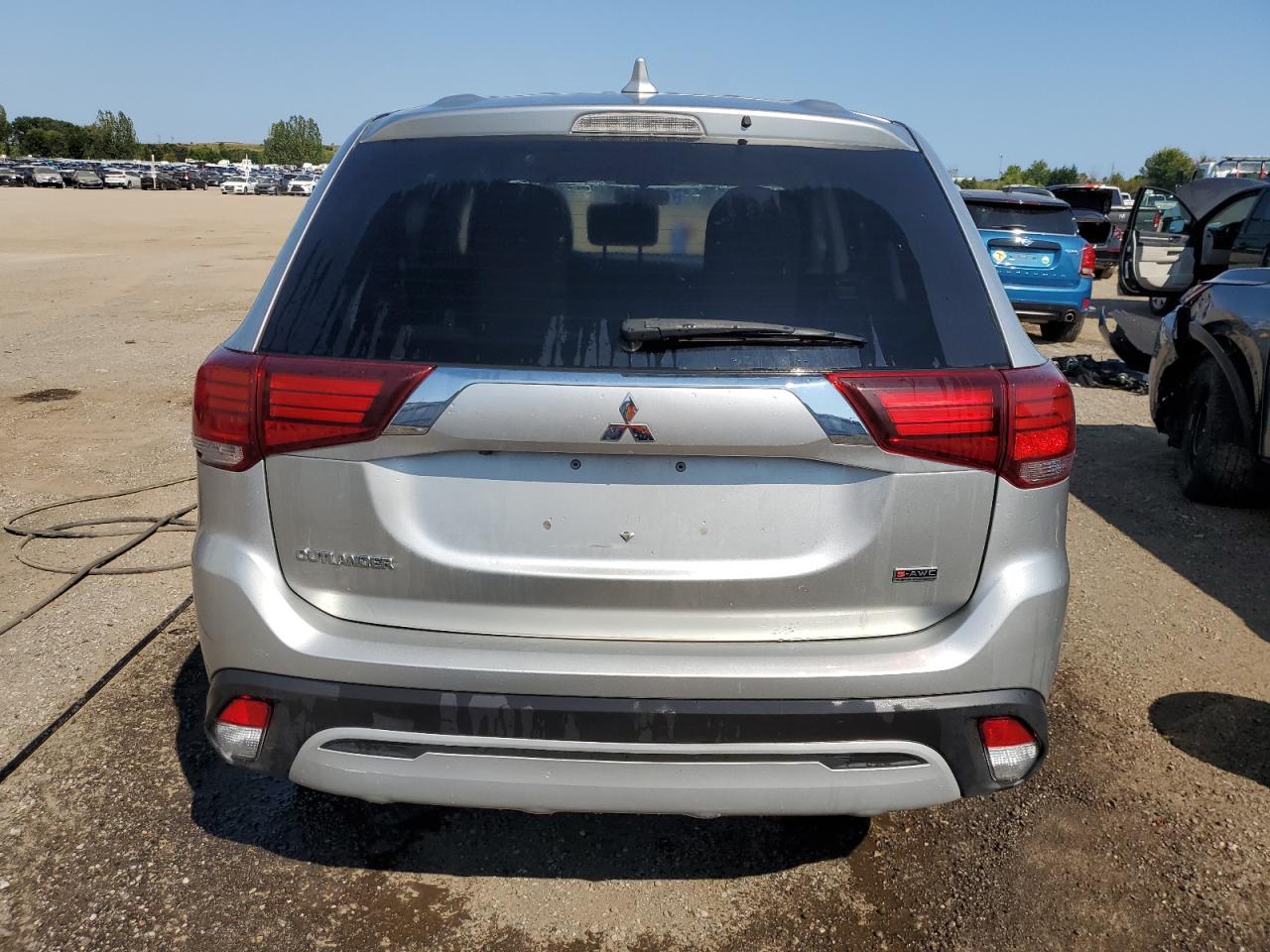 2020 Mitsubishi Outlander Es VIN: JA4AZ2A30LZ608898 Lot: 70454644