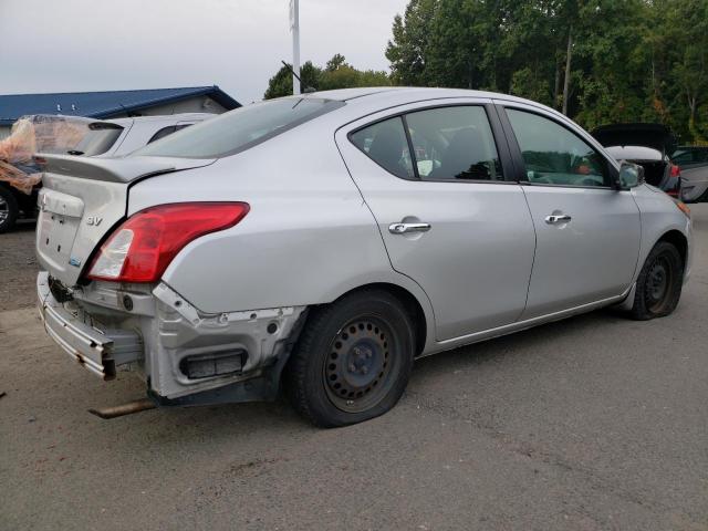 Sedans NISSAN VERSA 2016 Silver