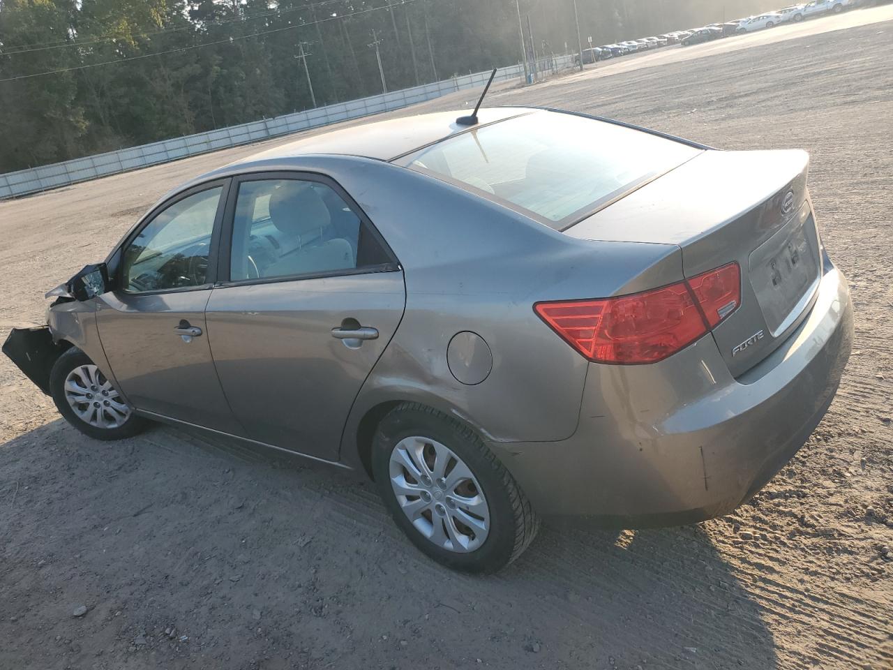 KNAFU4A22A5055282 2010 Kia Forte Ex