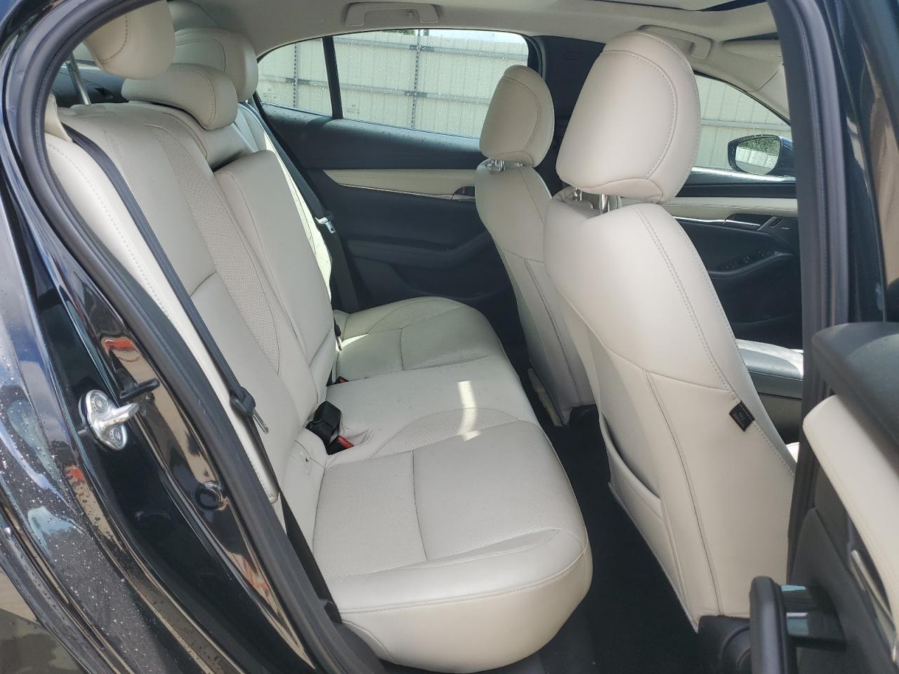 2020 Mazda 3 - Image 10