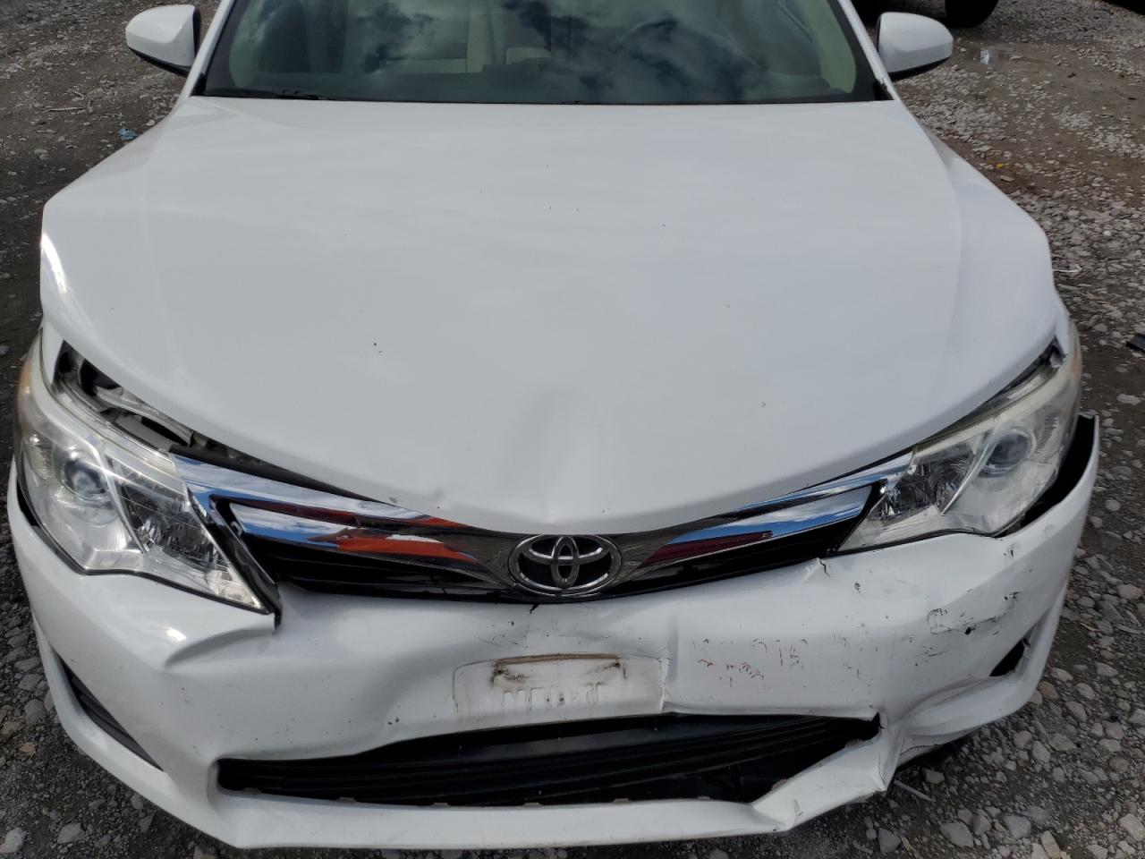 4T4BF1FK6ER403553 2014 Toyota Camry L