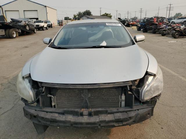 Седаны NISSAN MAXIMA 2013 Серебристый