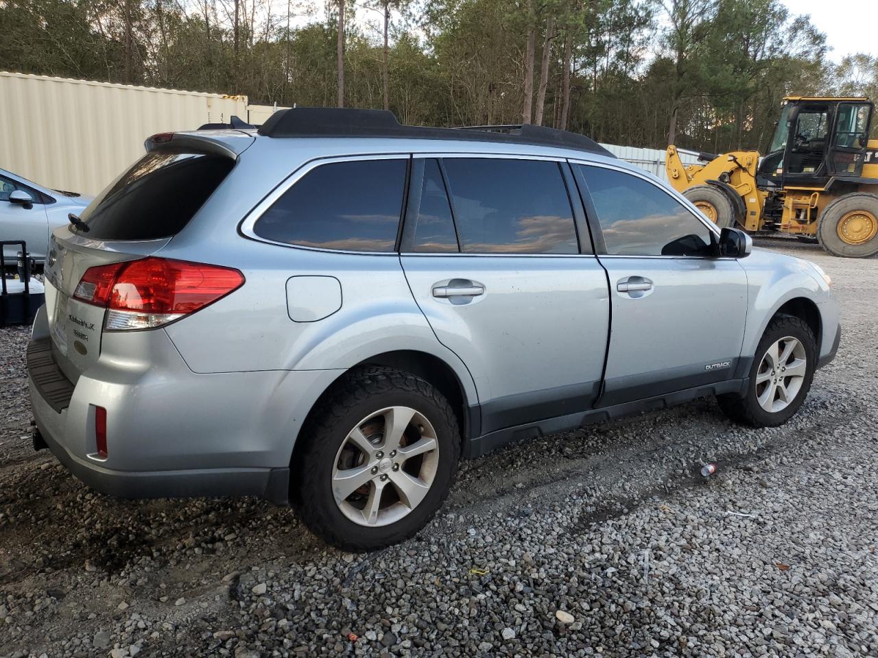 2013 Subaru Outback - Image 3