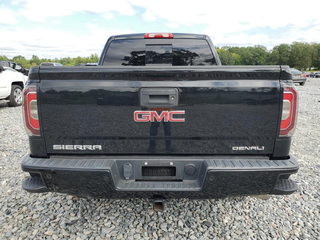 2018 GMC Sierra K1500 Denali VIN: 3GTU2PEJ6JG597481 Lot: 70819494