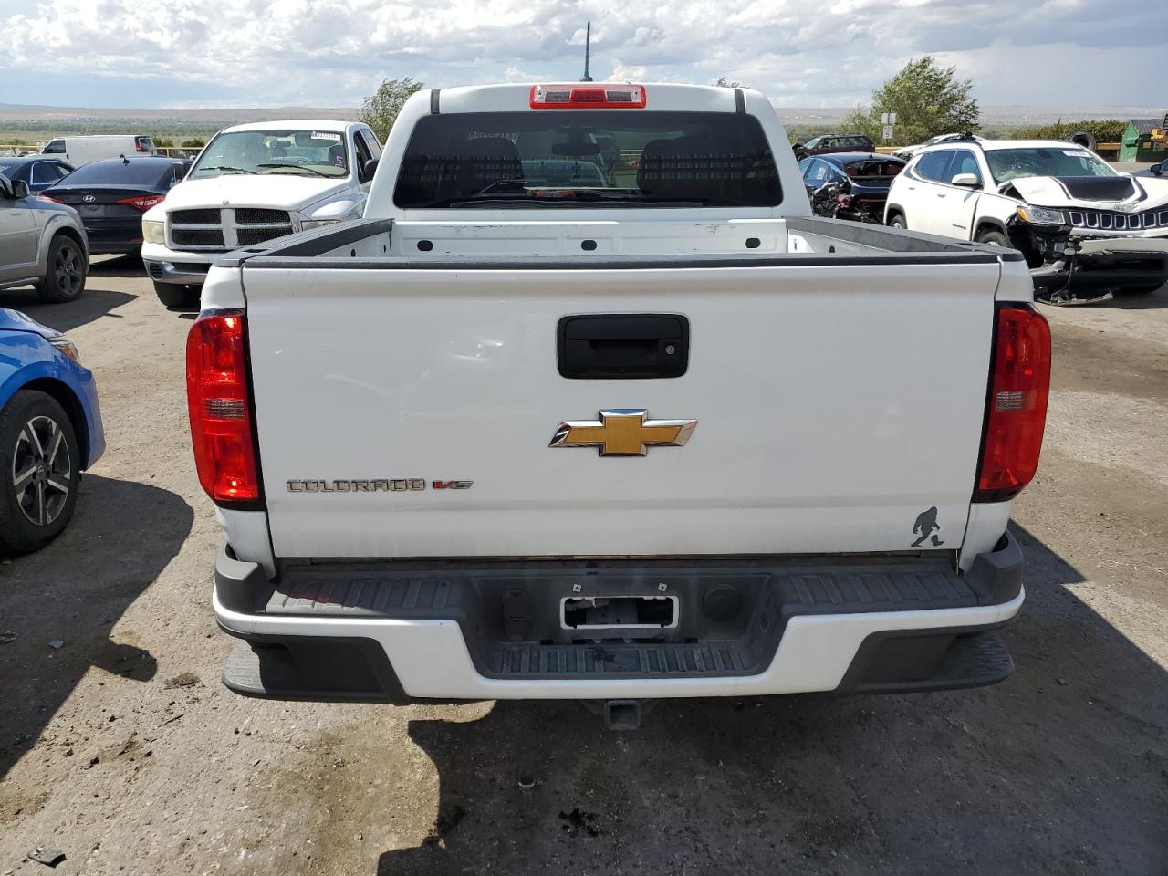 1GCGTBEN7J1102896 2018 Chevrolet Colorado