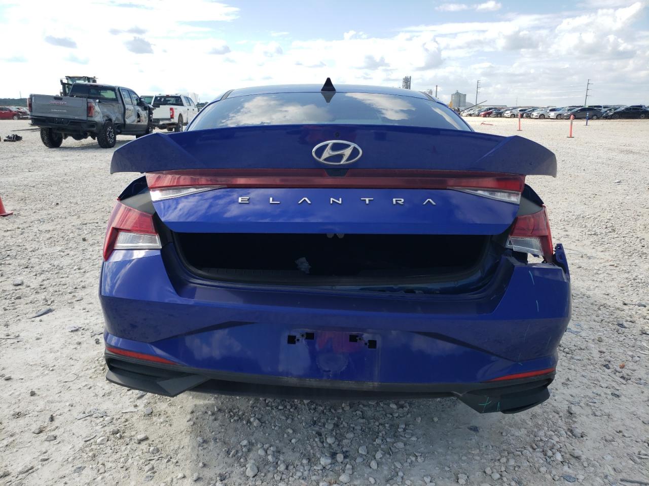 2023 Hyundai Elantra Sel VIN: KMHLM4AGXPU535274 Lot: 70502024