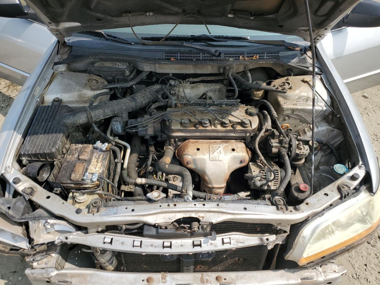 1HGCF86682A005936 2002 Honda Accord Value