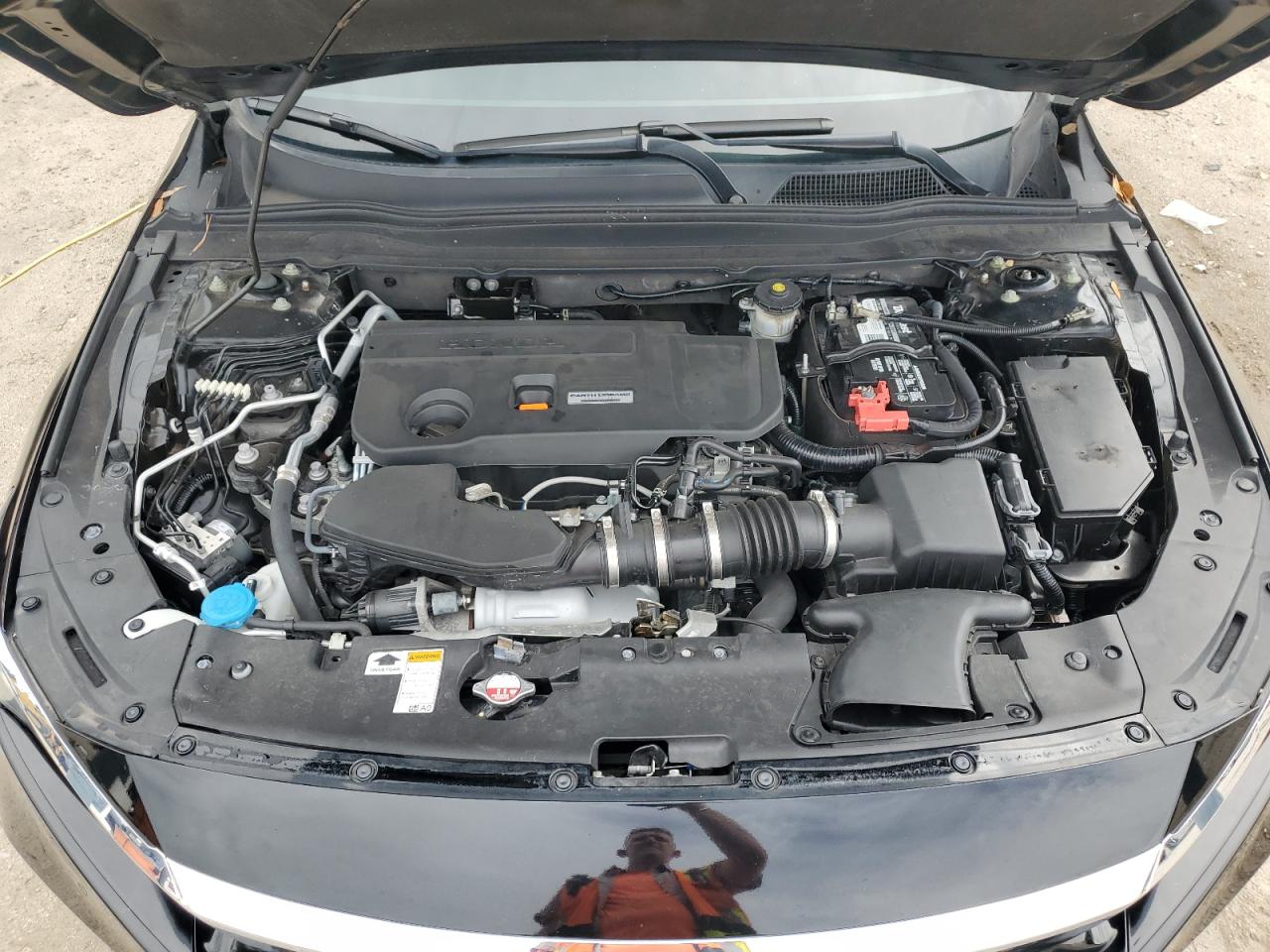 1HGCV2F95JA039860 2018 Honda Accord Touring