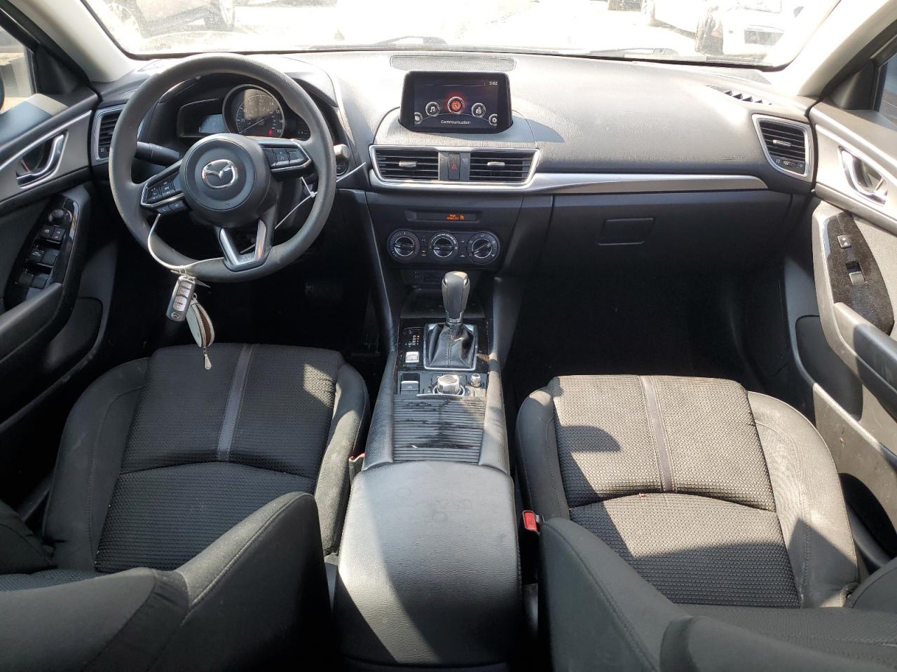 3MZBN1U75JM223850 2018 Mazda 3 Sport