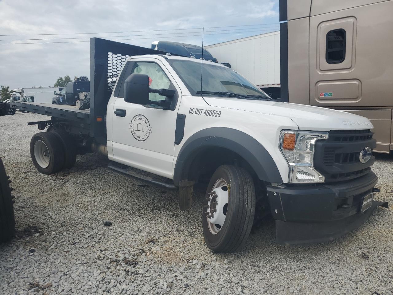 VIN 1FDUF5GN3NDA18289 2022 FORD F550 no.4