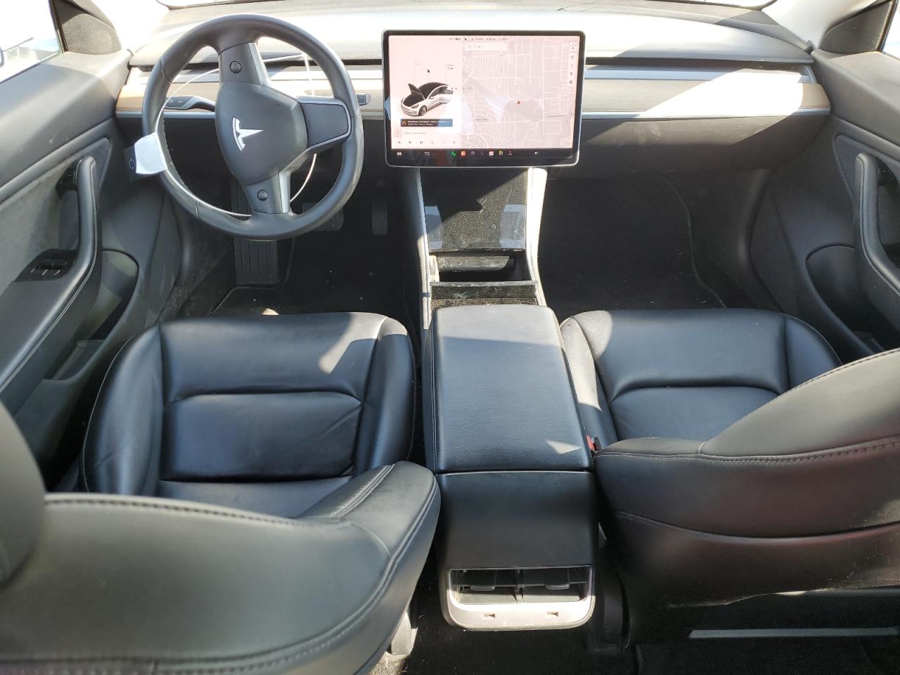 5YJ3E1EB2KF437498 2019 Tesla Model 3