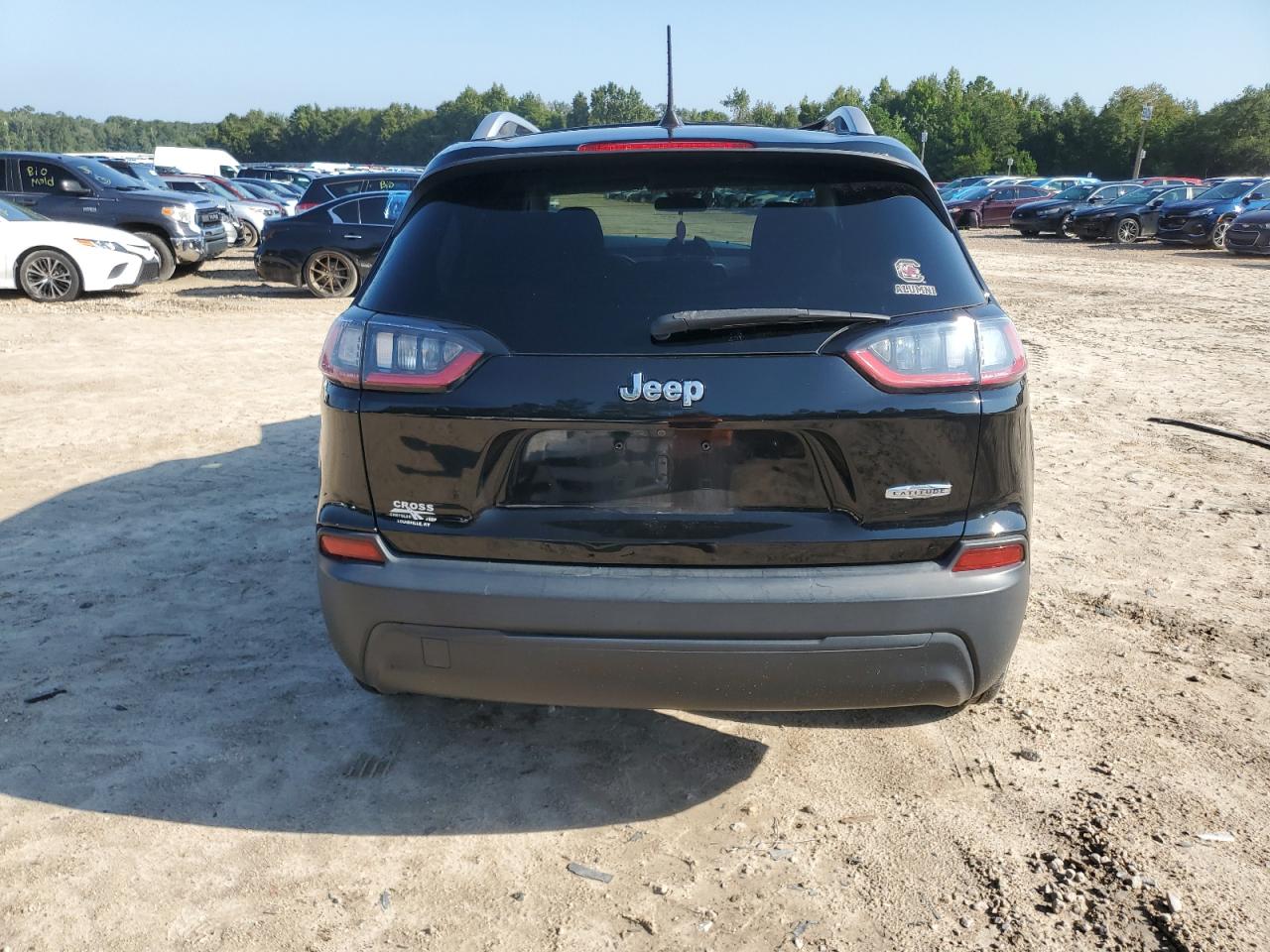 2019 Jeep Cherokee Latitude VIN: 1C4PJLCB4KD241145 Lot: 71115094