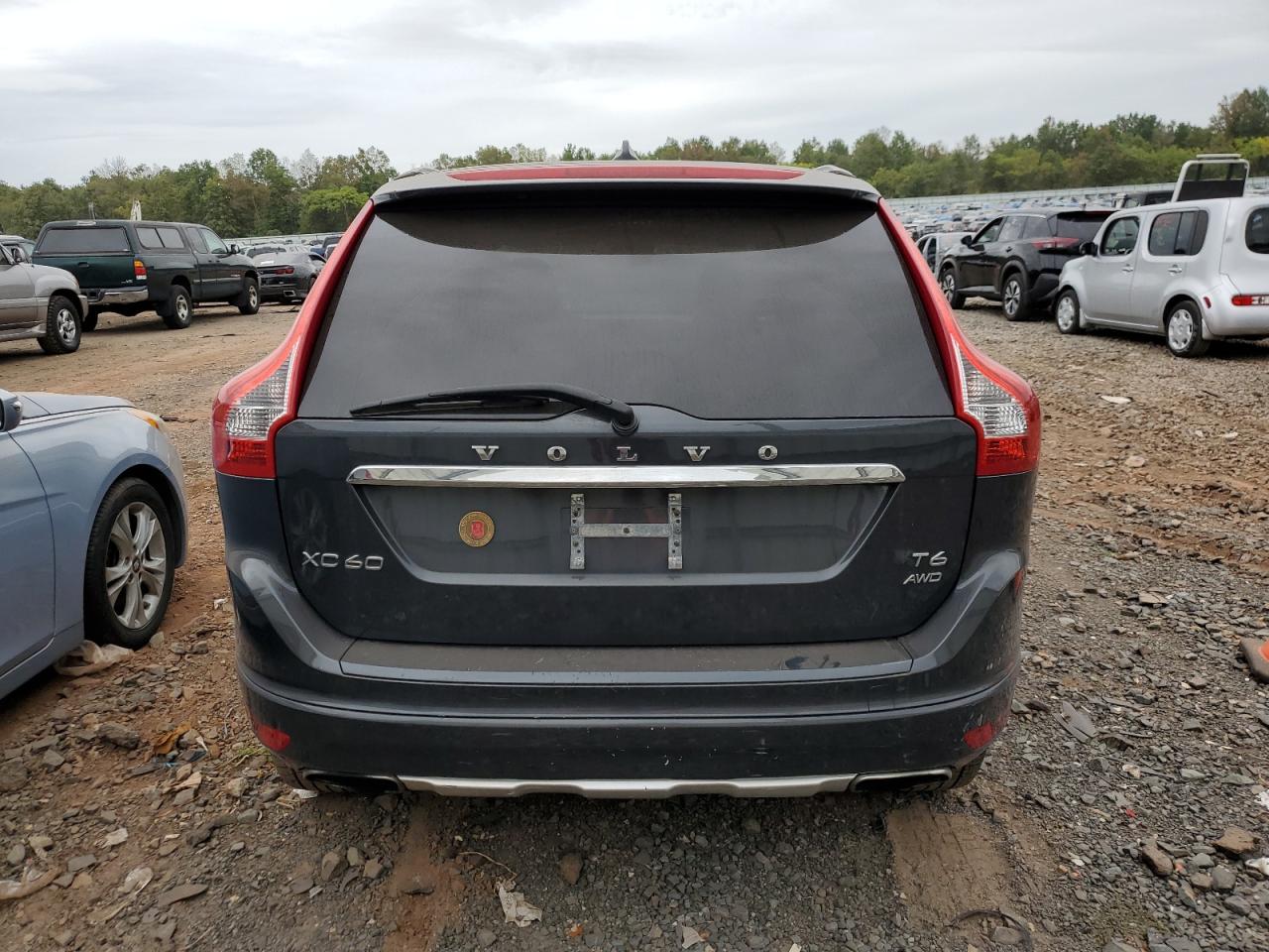 2015 Volvo Xc60 T6 Premier VIN: YV4902RK0F2638685 Lot: 71243664