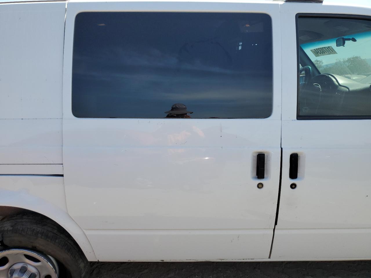 1GCDM19X43B146292 2003 Chevrolet Astro