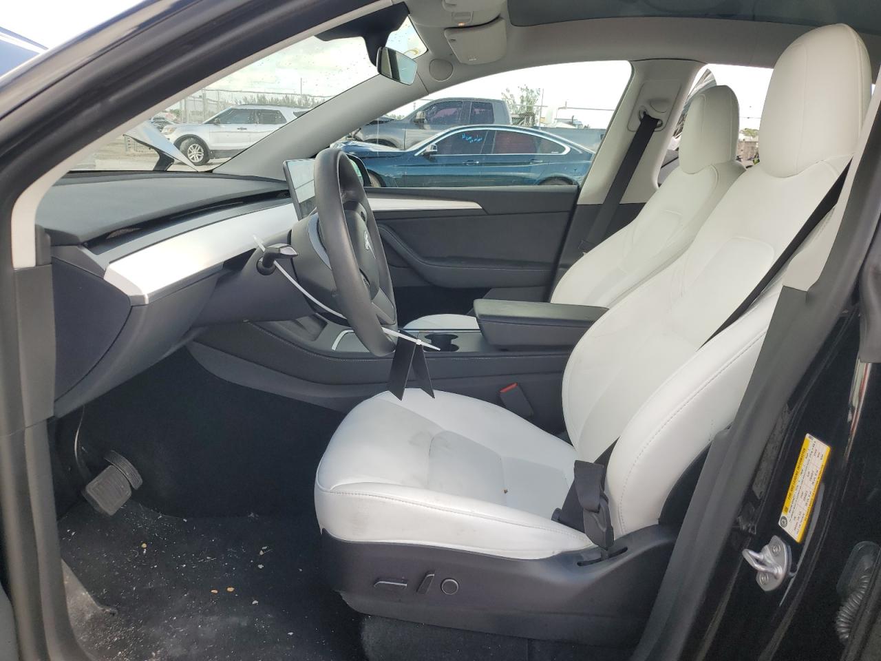 7SAYGDEE0PF608352 2023 Tesla Model Y