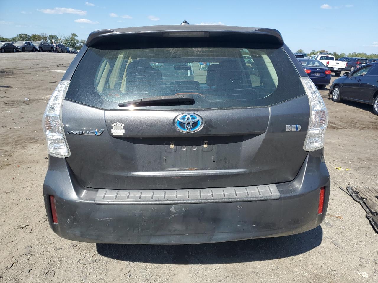 JTDZN3EU8D3270054 2013 Toyota Prius V