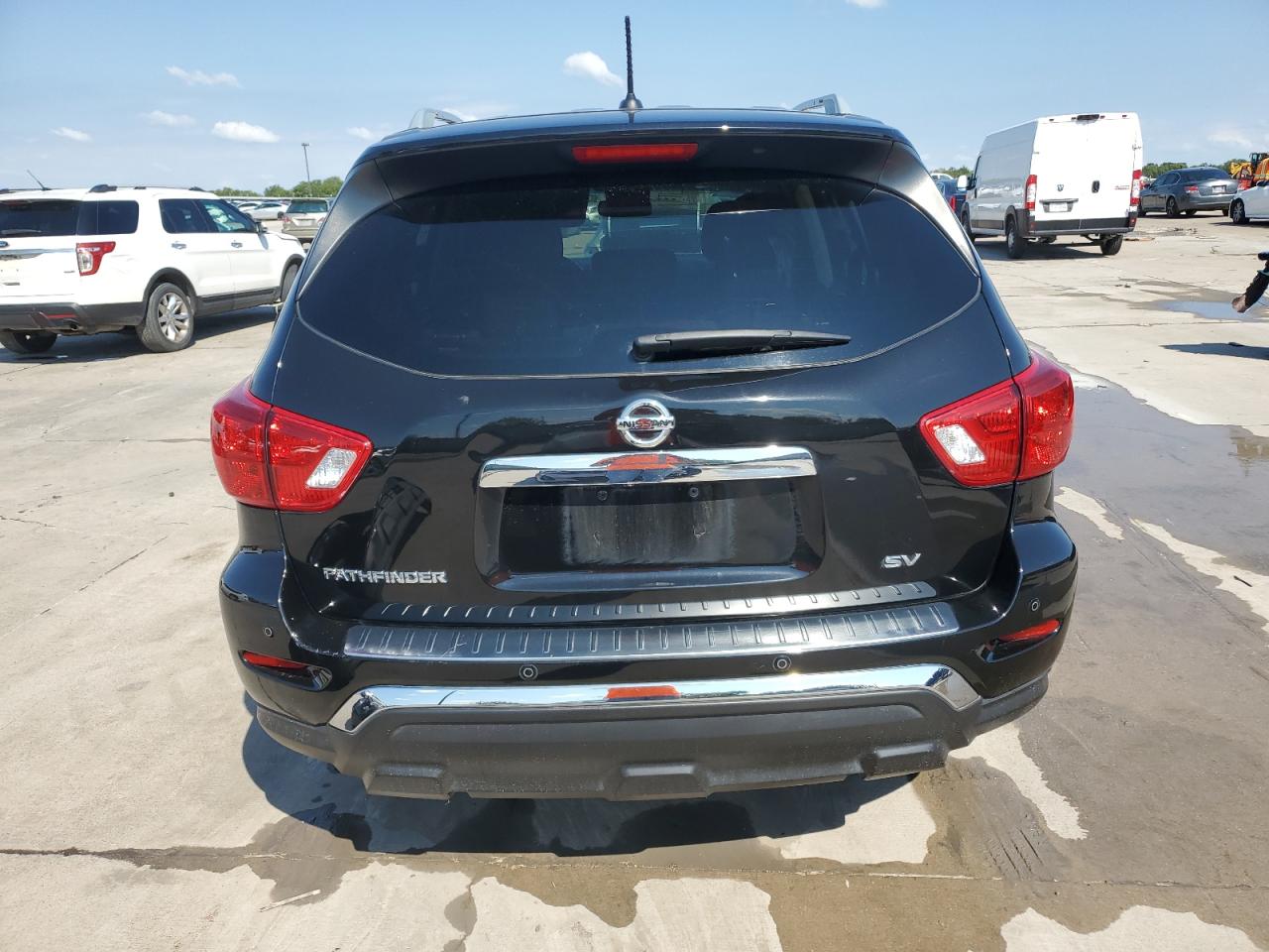 2017 Nissan Pathfinder S VIN: 5N1DR2MN5HC910029 Lot: 70573604