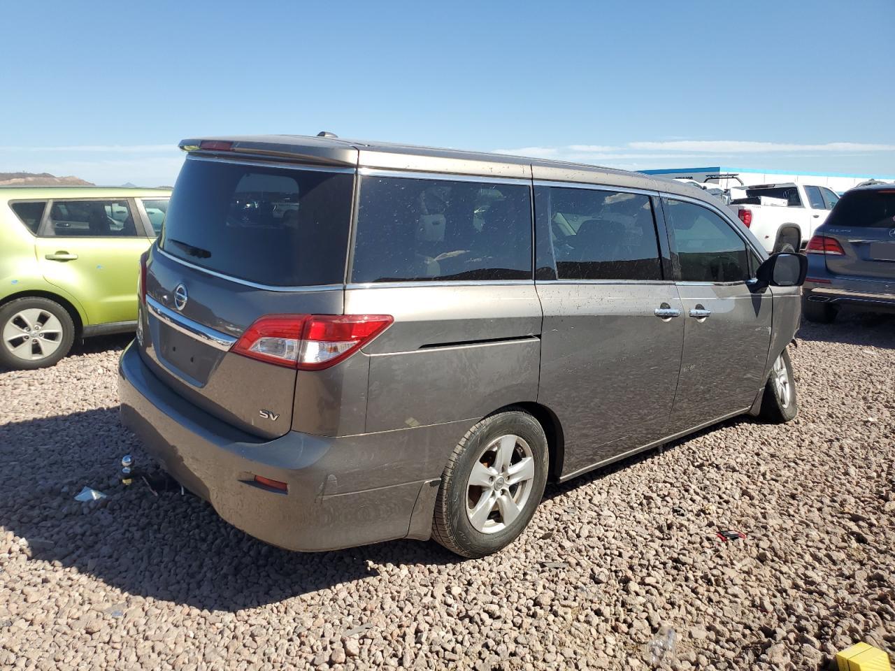 2015 Nissan Quest - Image 3