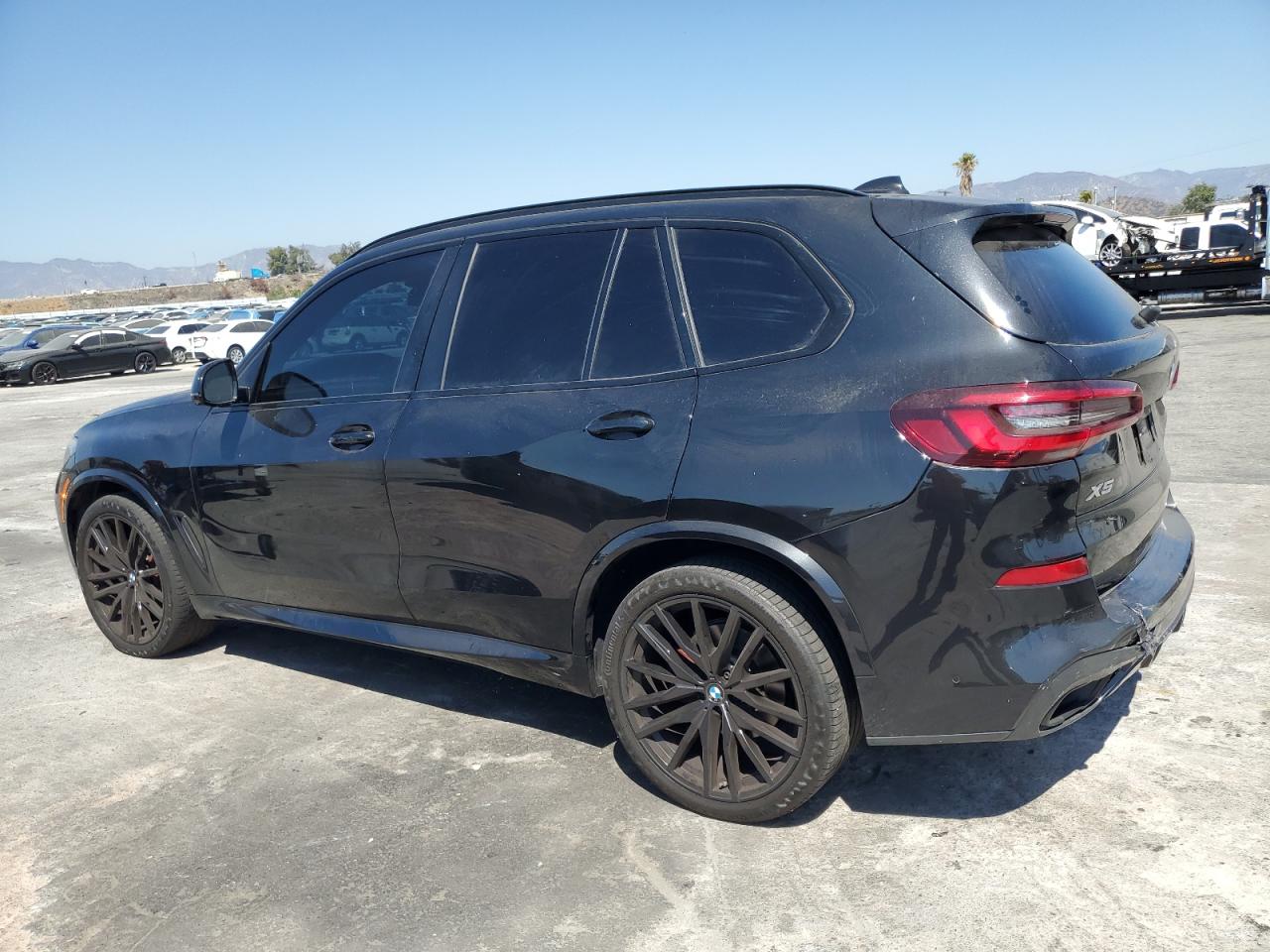 VIN 5UXCR6C0XN9N37350 2022 BMW X5 no.2