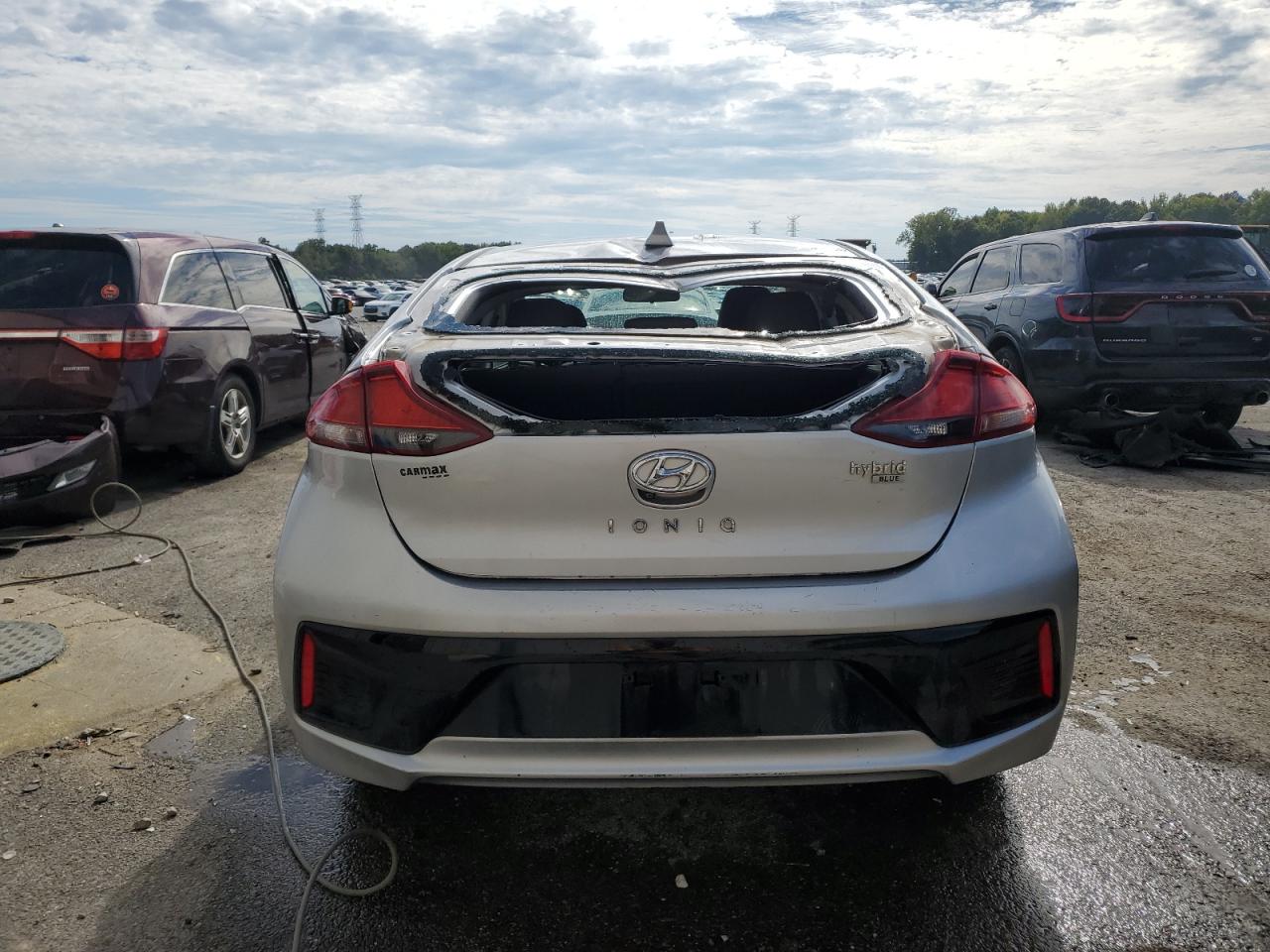 KMHC65LC3JU077949 2018 Hyundai Ioniq Blue