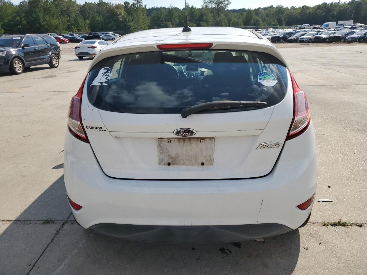 2015 Ford Fiesta - Image 6