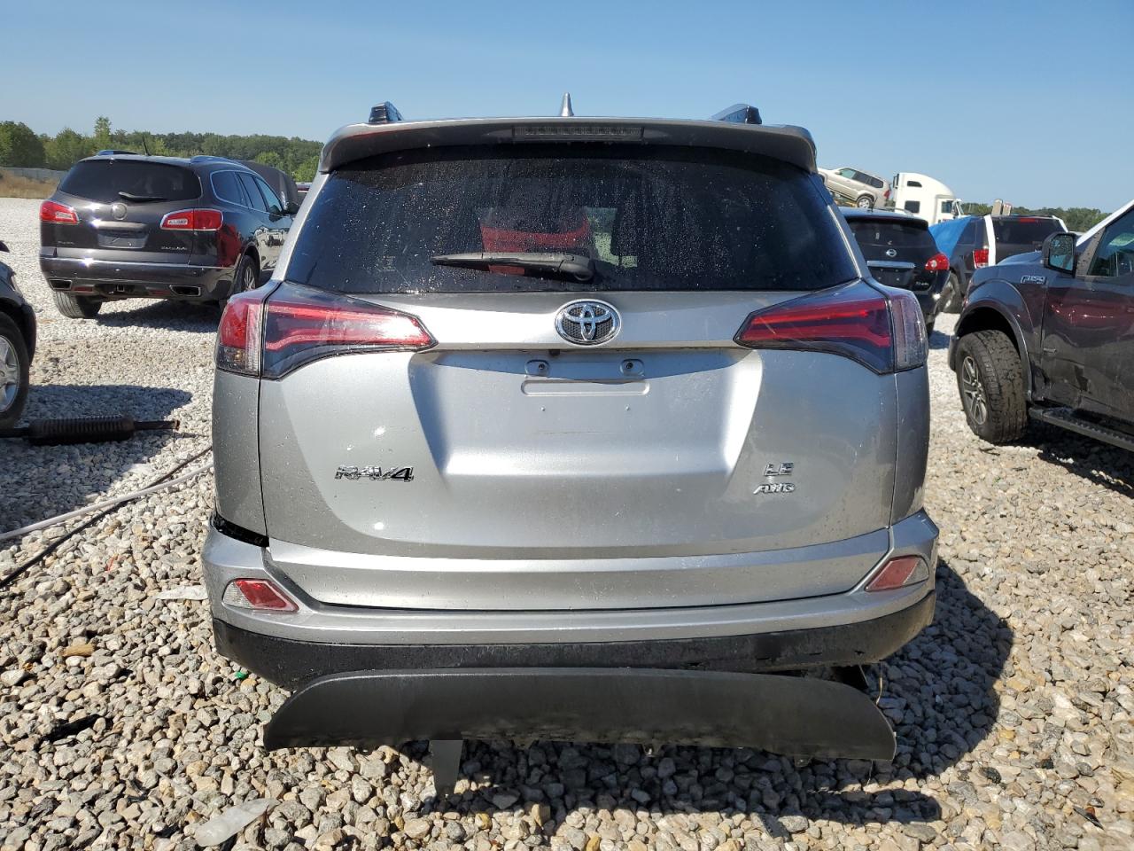 VIN JTMBFREV1JJ251914 2018 TOYOTA RAV4 no.6