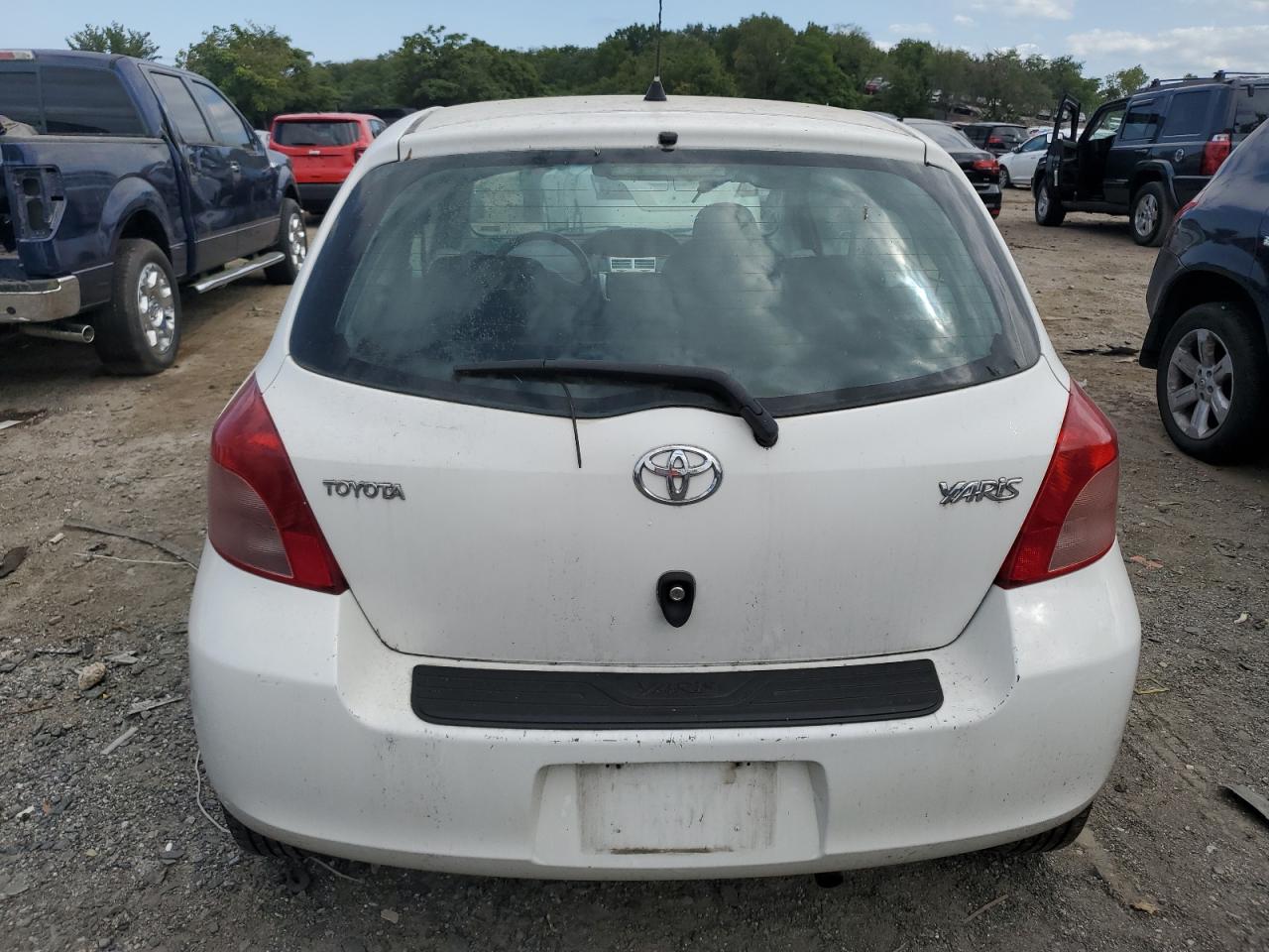 2007 Toyota Yaris VIN: JTDJT923475058536 Lot: 70212444