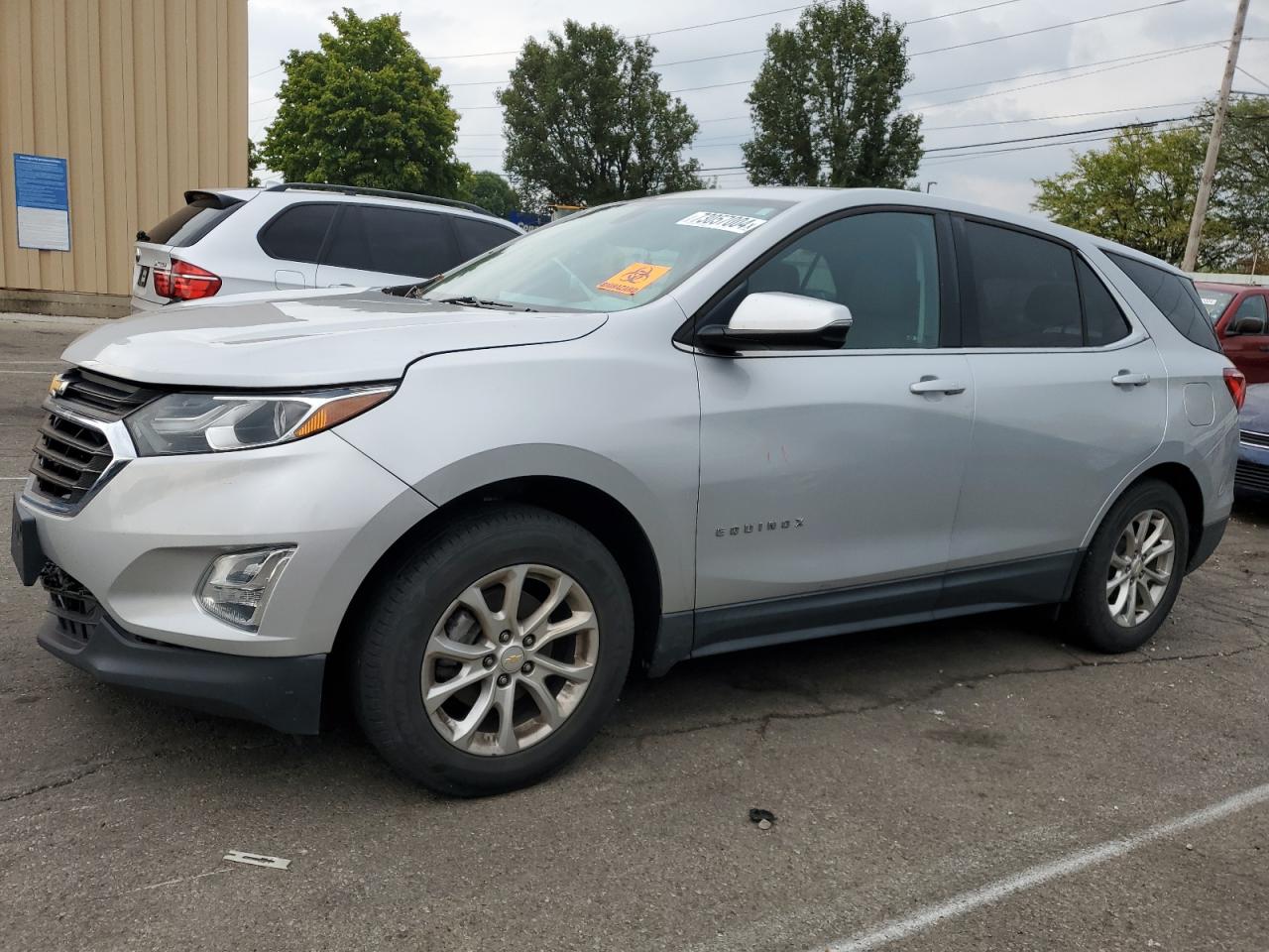 2GNAXJEV6J6127295 2018 Chevrolet Equinox Lt