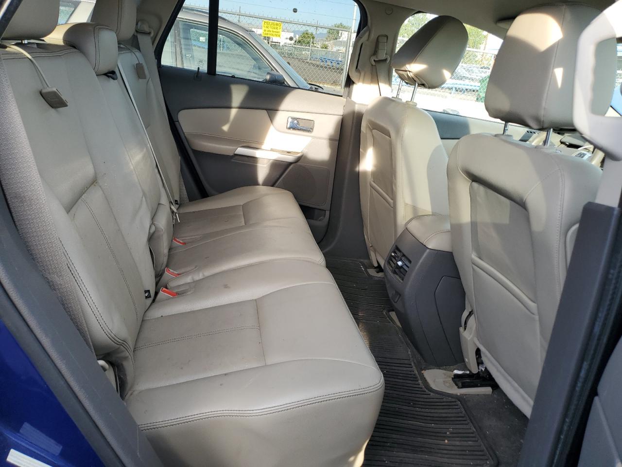 2014 Ford Edge - Image 11