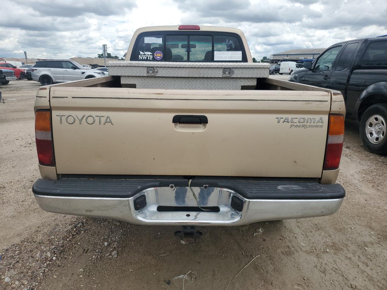 4TASM92N6YZ592193 2000 Toyota Tacoma Xtracab Prerunner