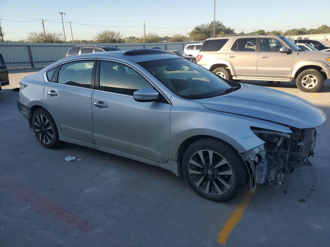 2016 Nissan Altima - Image 4