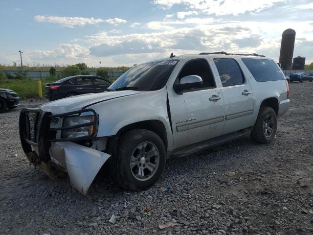 2014 Chevrolet Suburban C1500 Lt