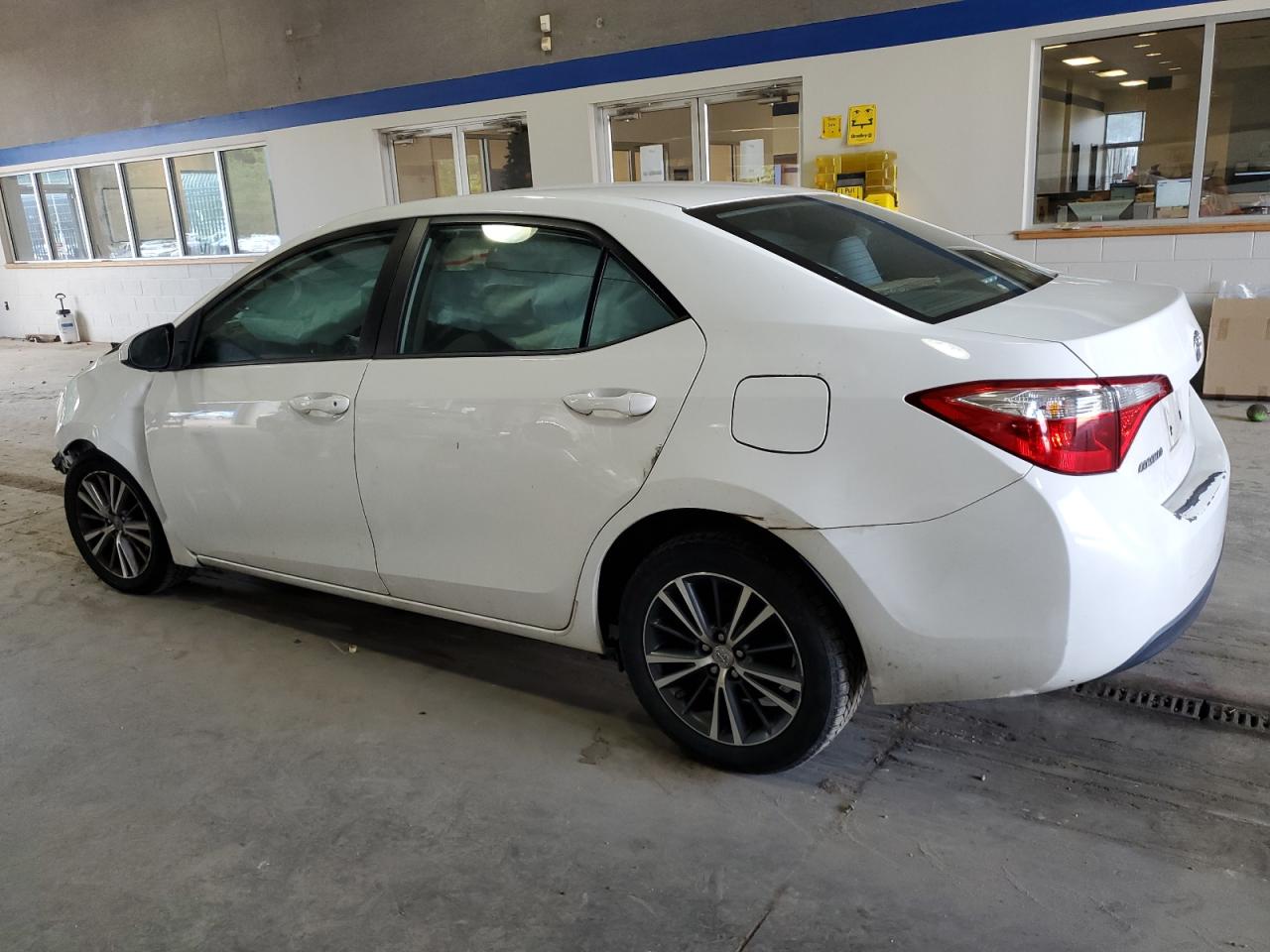 2T1BURHE1GC583406 2016 TOYOTA COROLLA - Image 2