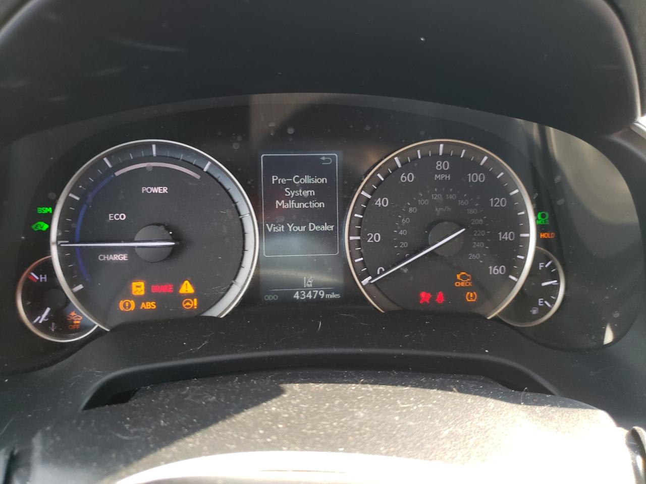 2022 Lexus RX - Image 9
