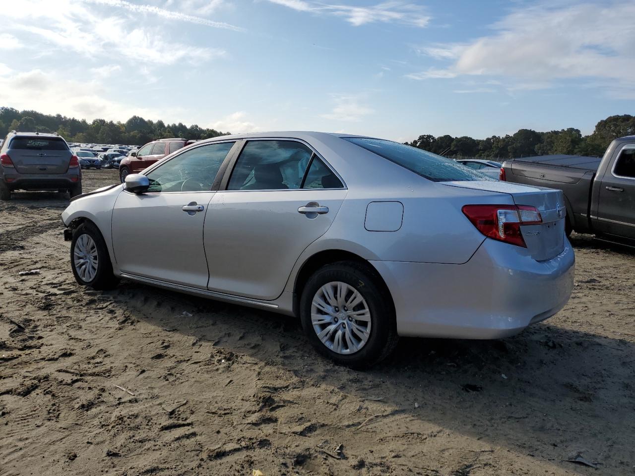 2012 Toyota Camry Base VIN: 4T4BF1FK7CR266586 Lot: 71739884