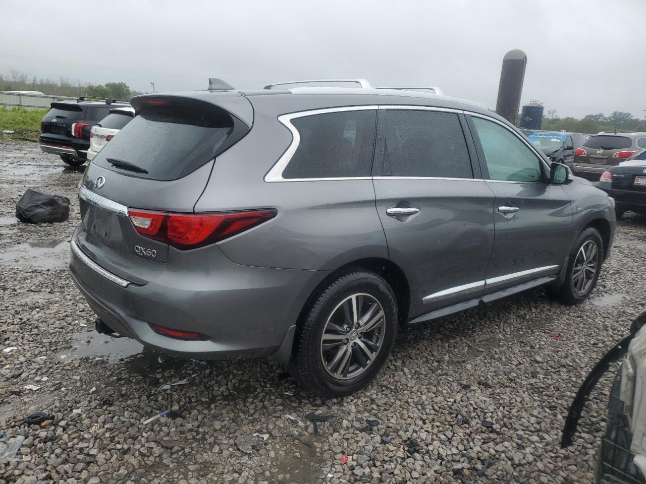 VIN 5N1DL0MM4HC549700 2017 INFINITI QX60 no.3