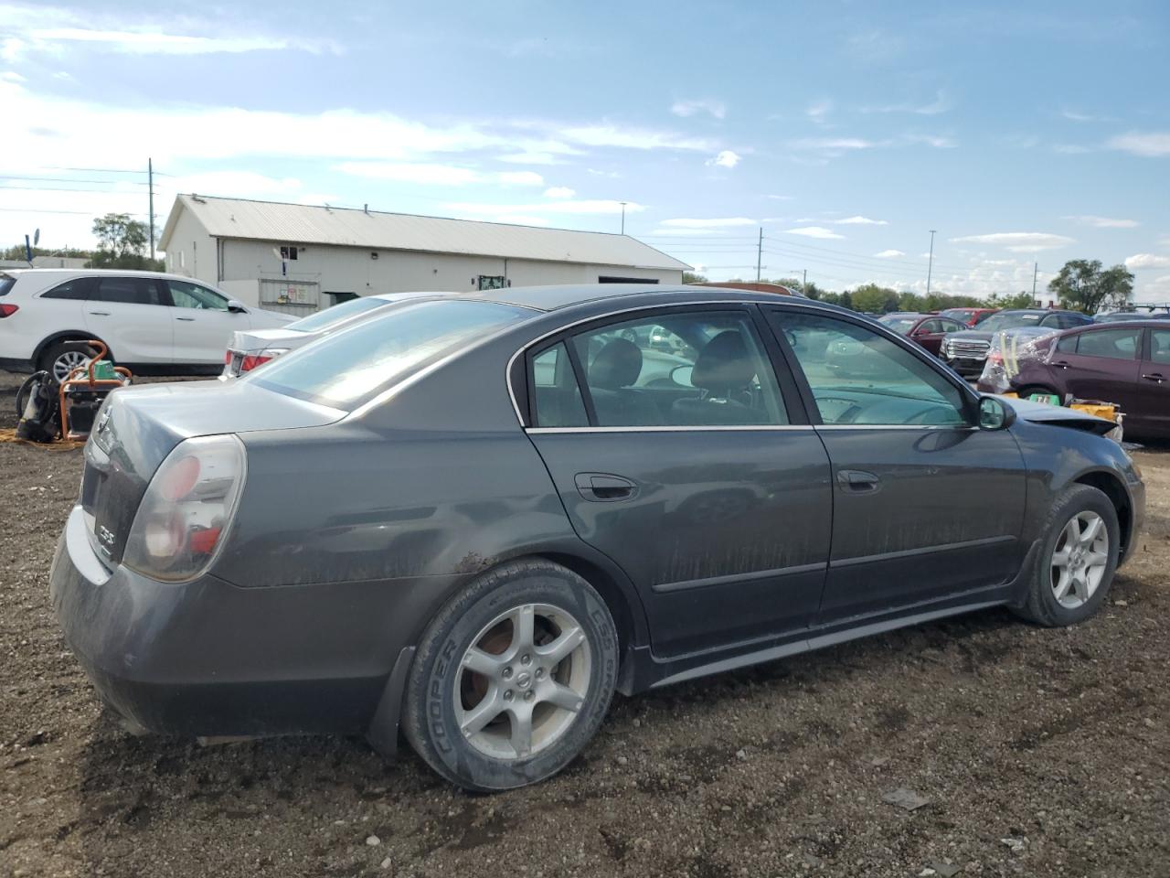 2006 Nissan Altima - Image 3