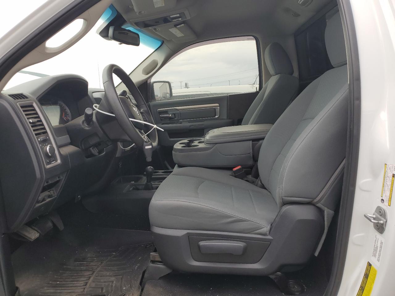 2014 RAM 2500 - Image 7