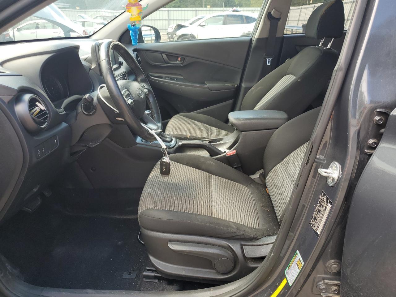 KM8K22AA4JU105037 2018 Hyundai Kona Sel