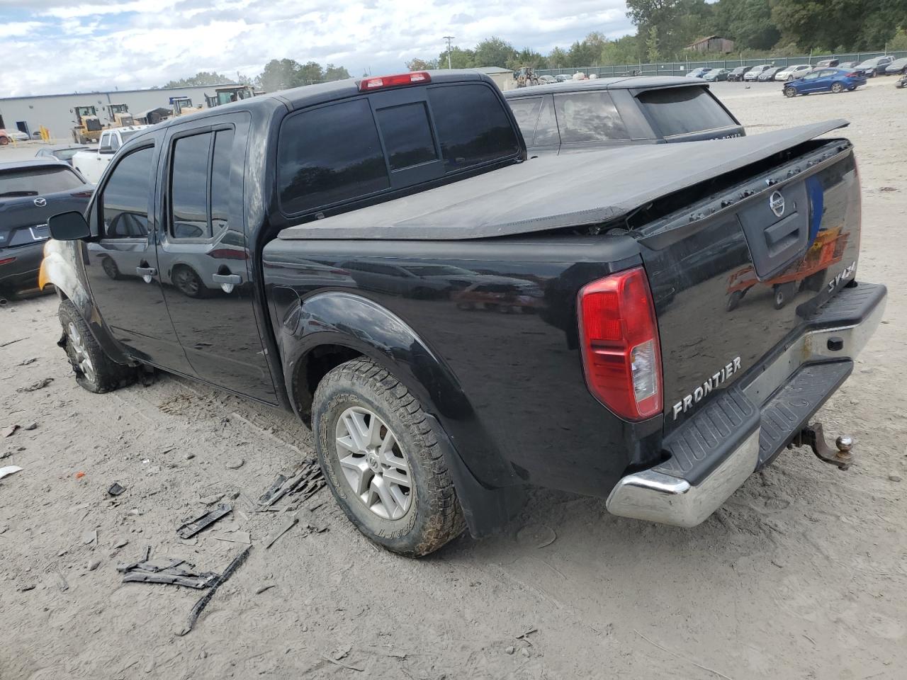 2014 Nissan Navara (Frontier) - Image 2
