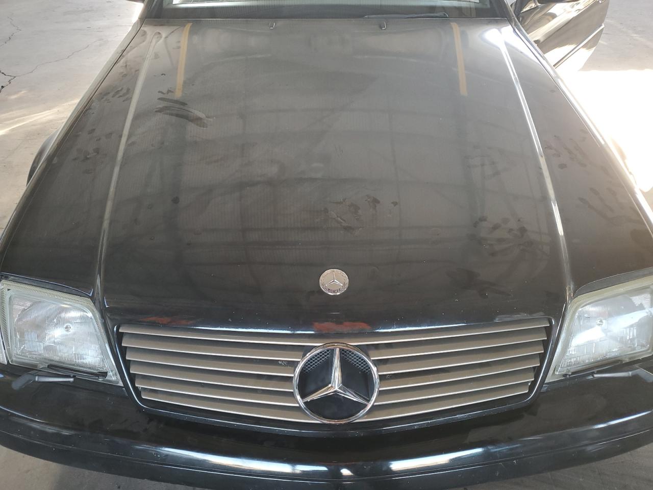 WDBFA67F4WF157443 1998 Mercedes-Benz Sl 500