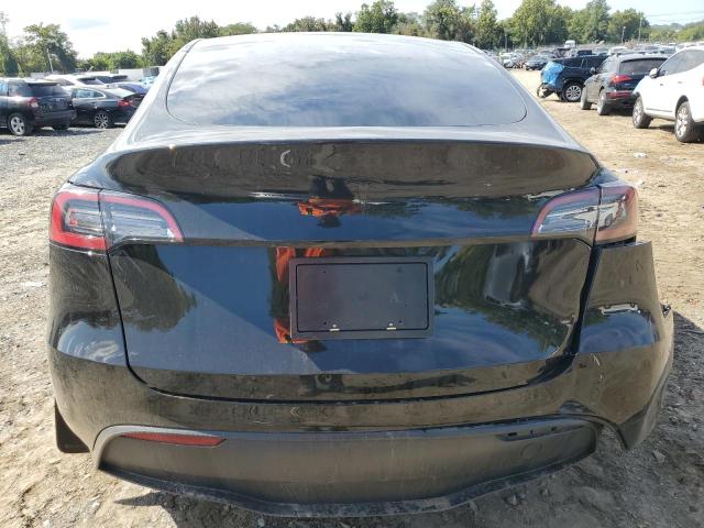  TESLA MODEL Y 2023 Черный